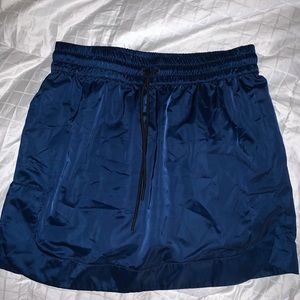Hunter nylon skirt